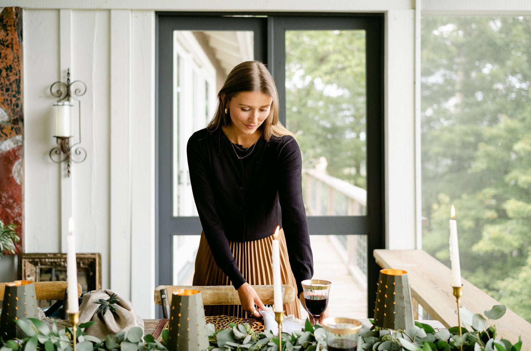 How To Create A Beautiful Holiday Tablescape