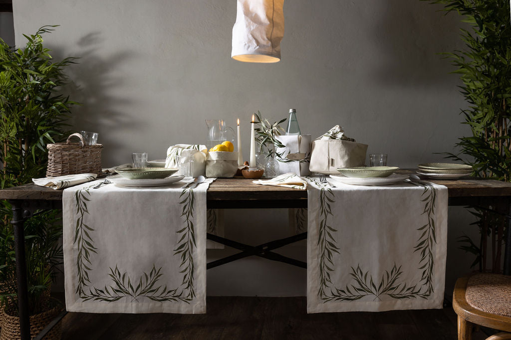 TABLE RUNNER OLIVA LEAF
