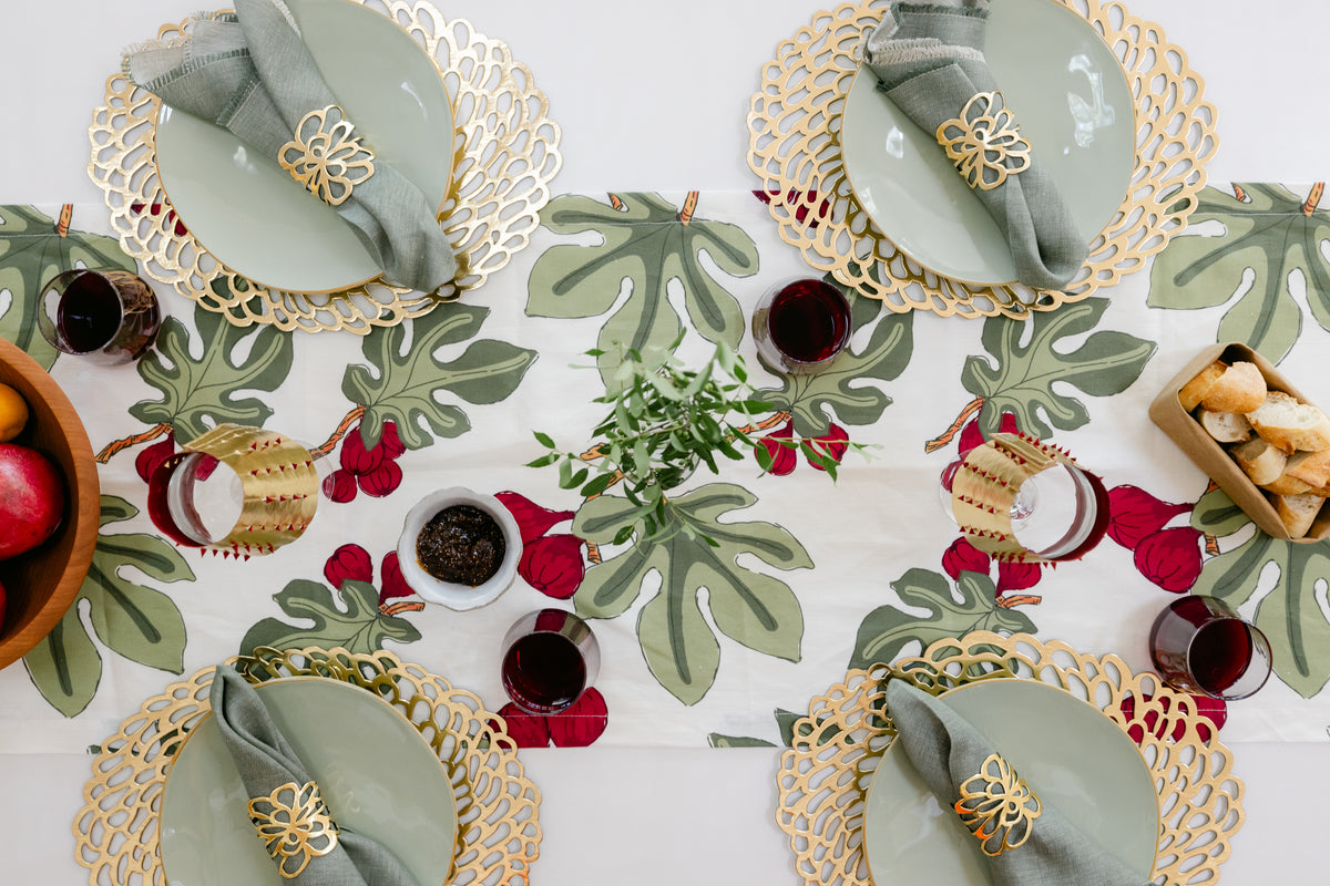 TABLE RUNNER FIG