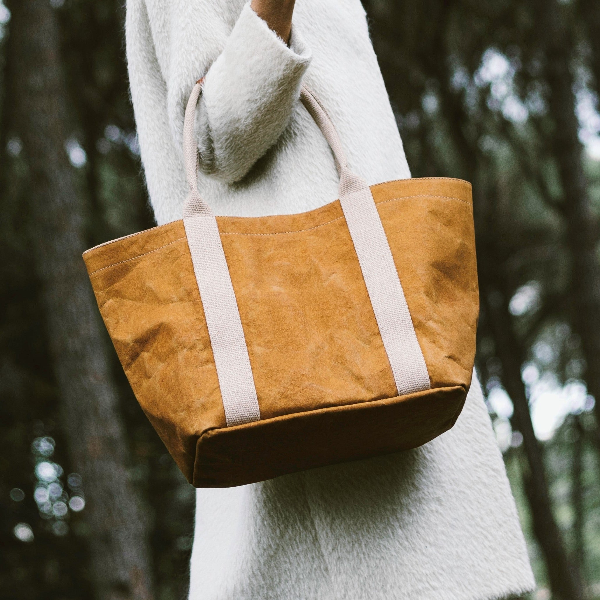 GIULIA CARRYALL TOTE BAG