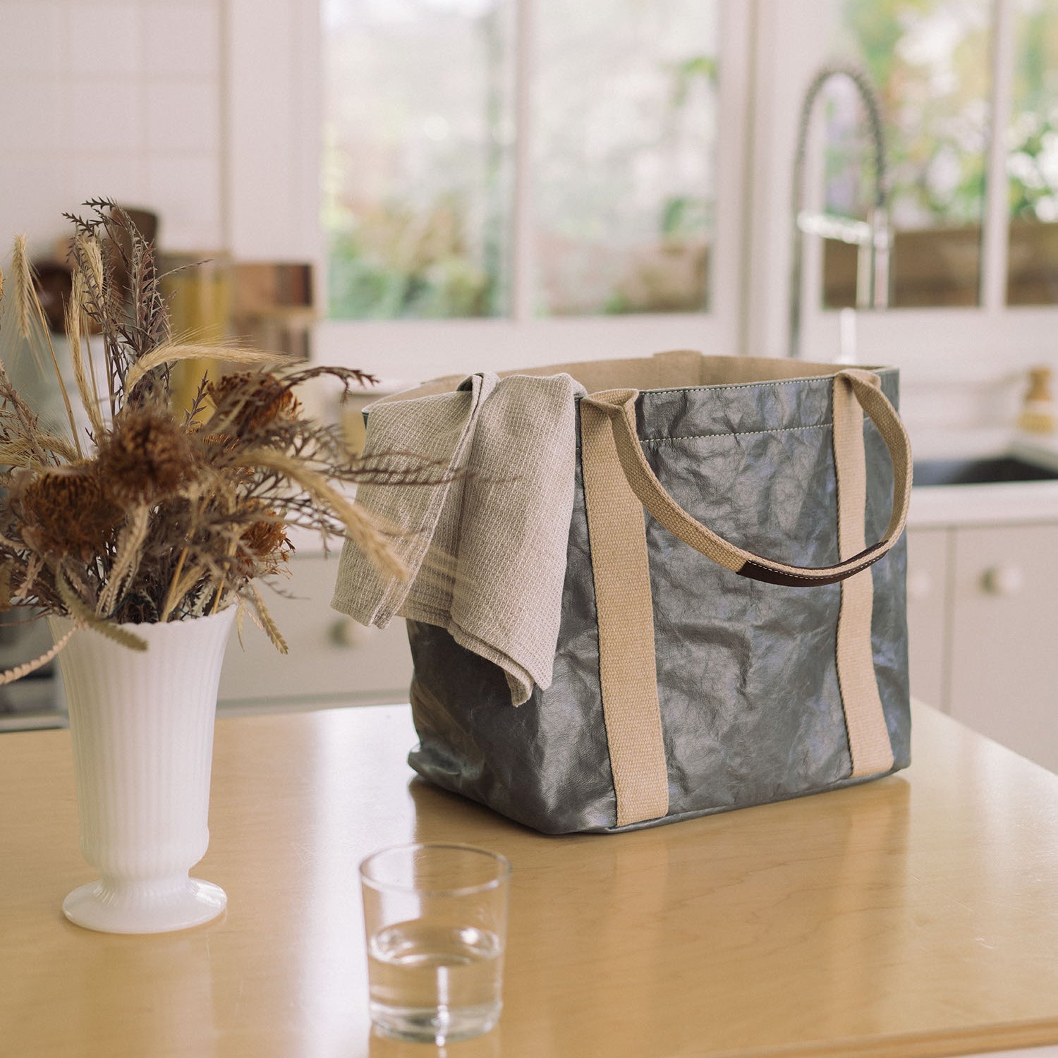 GIULIA CARRYALL TOTE BAG