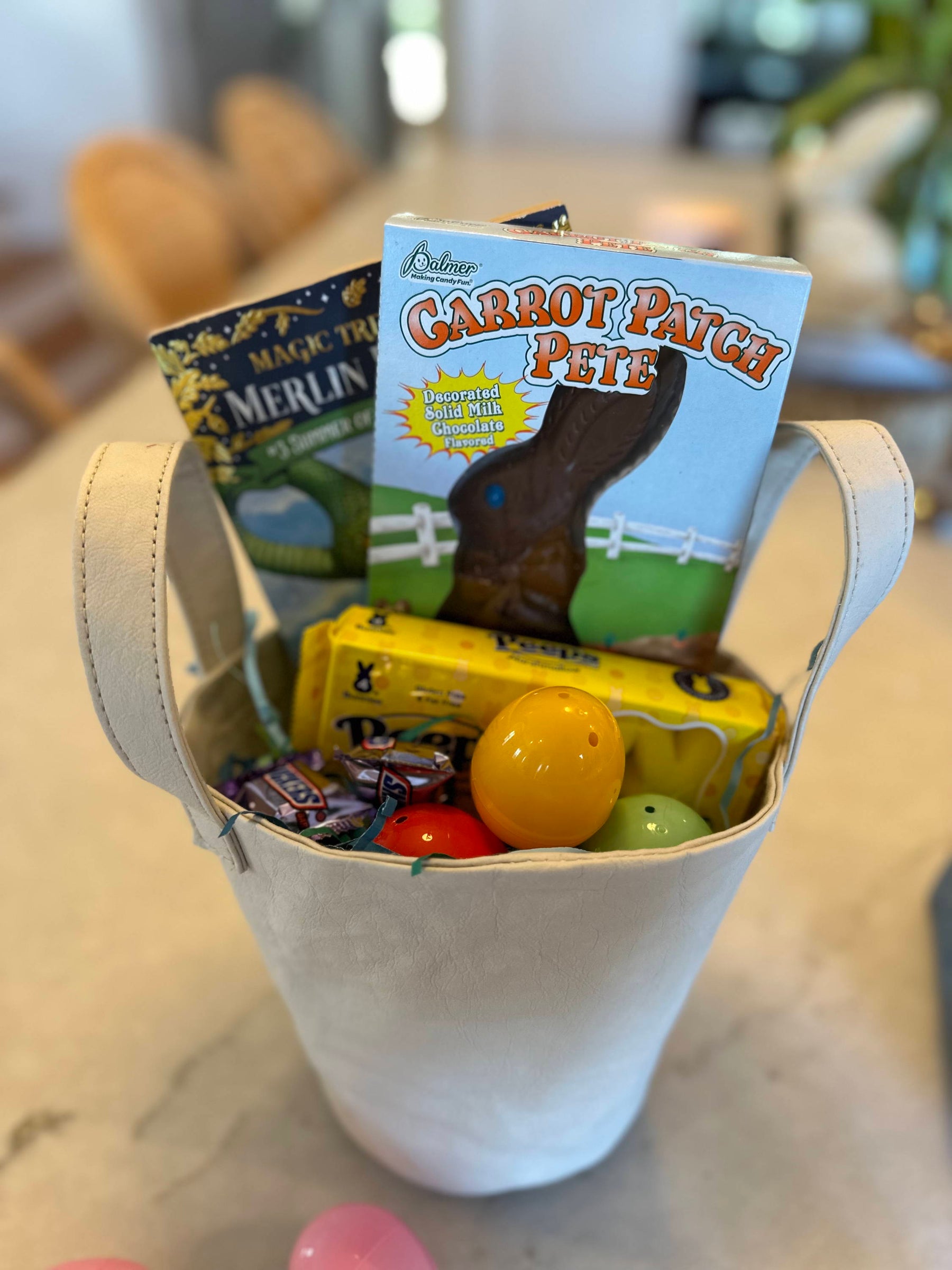 How To Build An Easter Basket