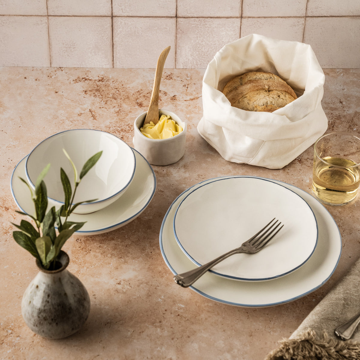 FLORENTINE BLUE RIM DINNERWARE SET