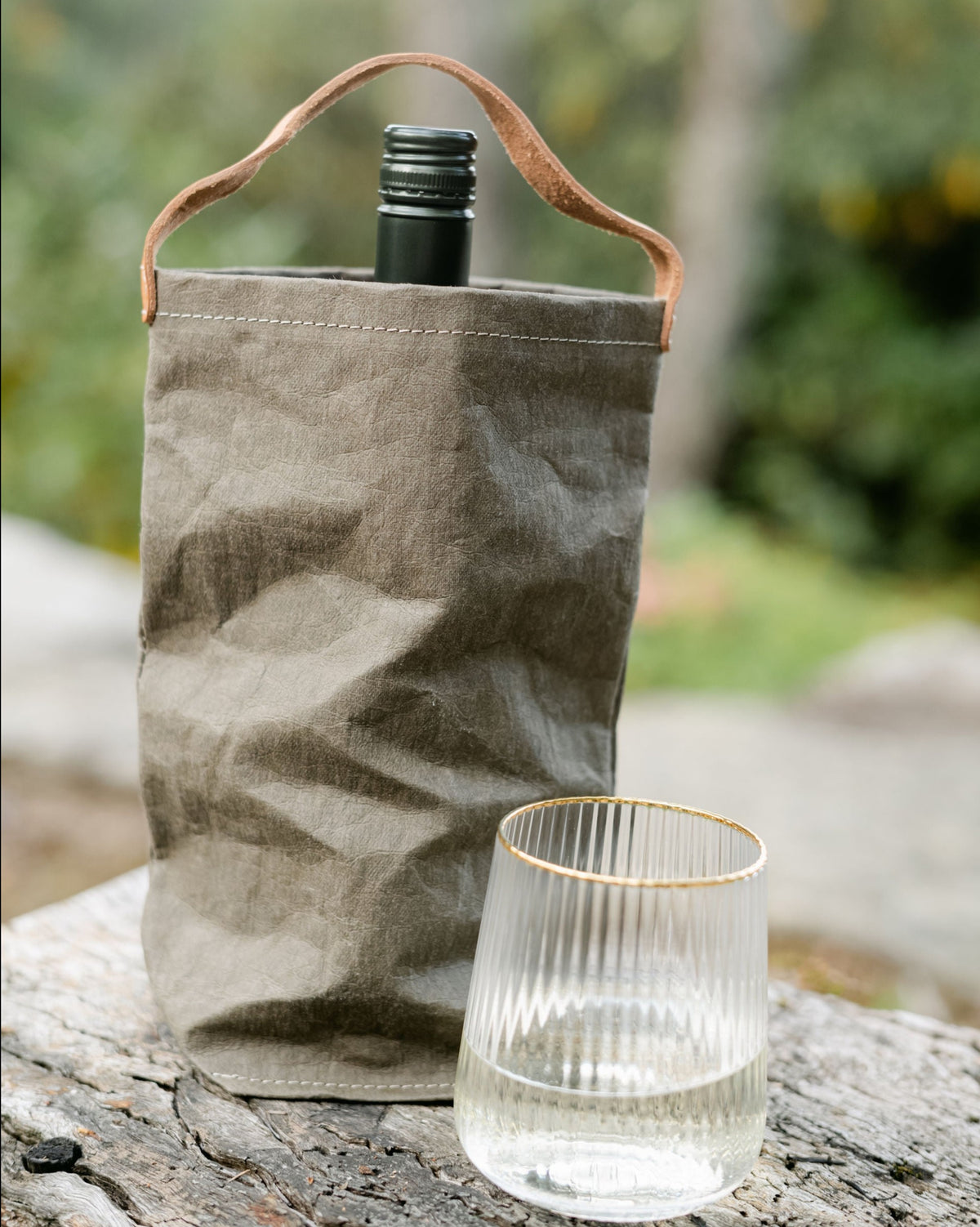 WINE BAG CARRYING TOTE