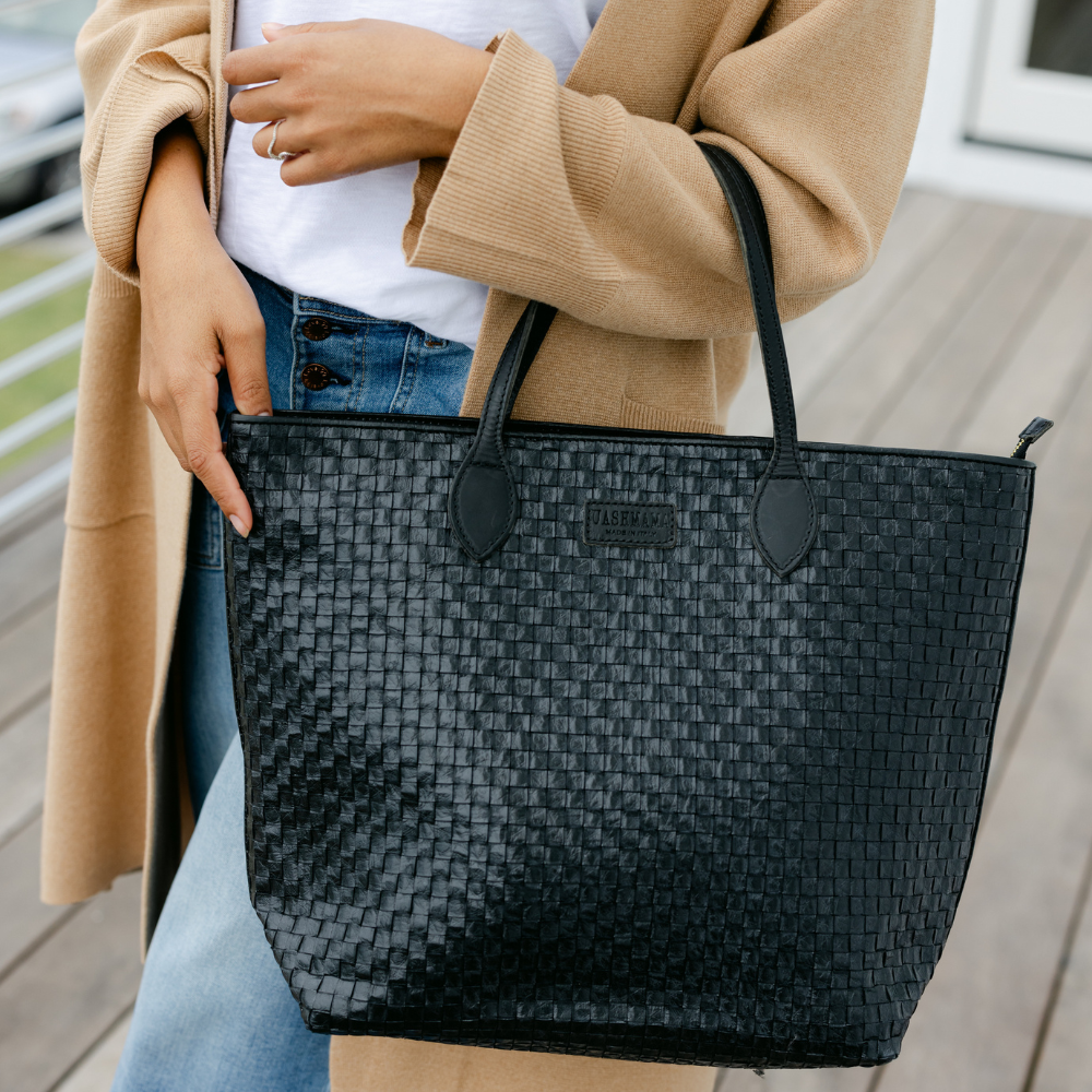 TOTTY WOVEN HANDBAG