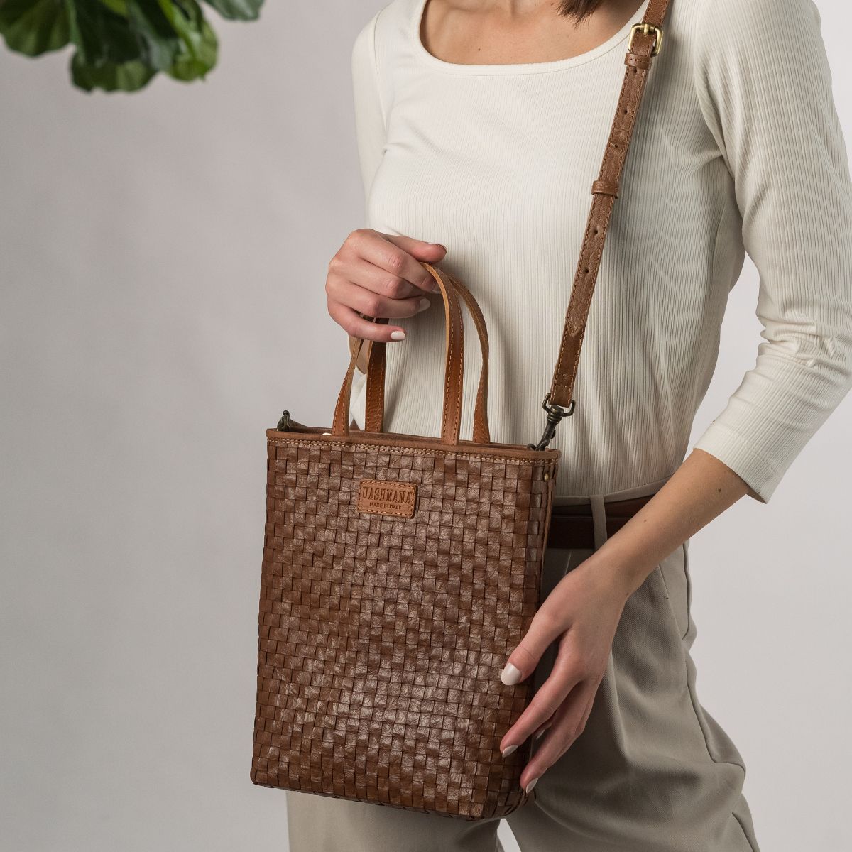 NINA CROSSBODY WOVEN