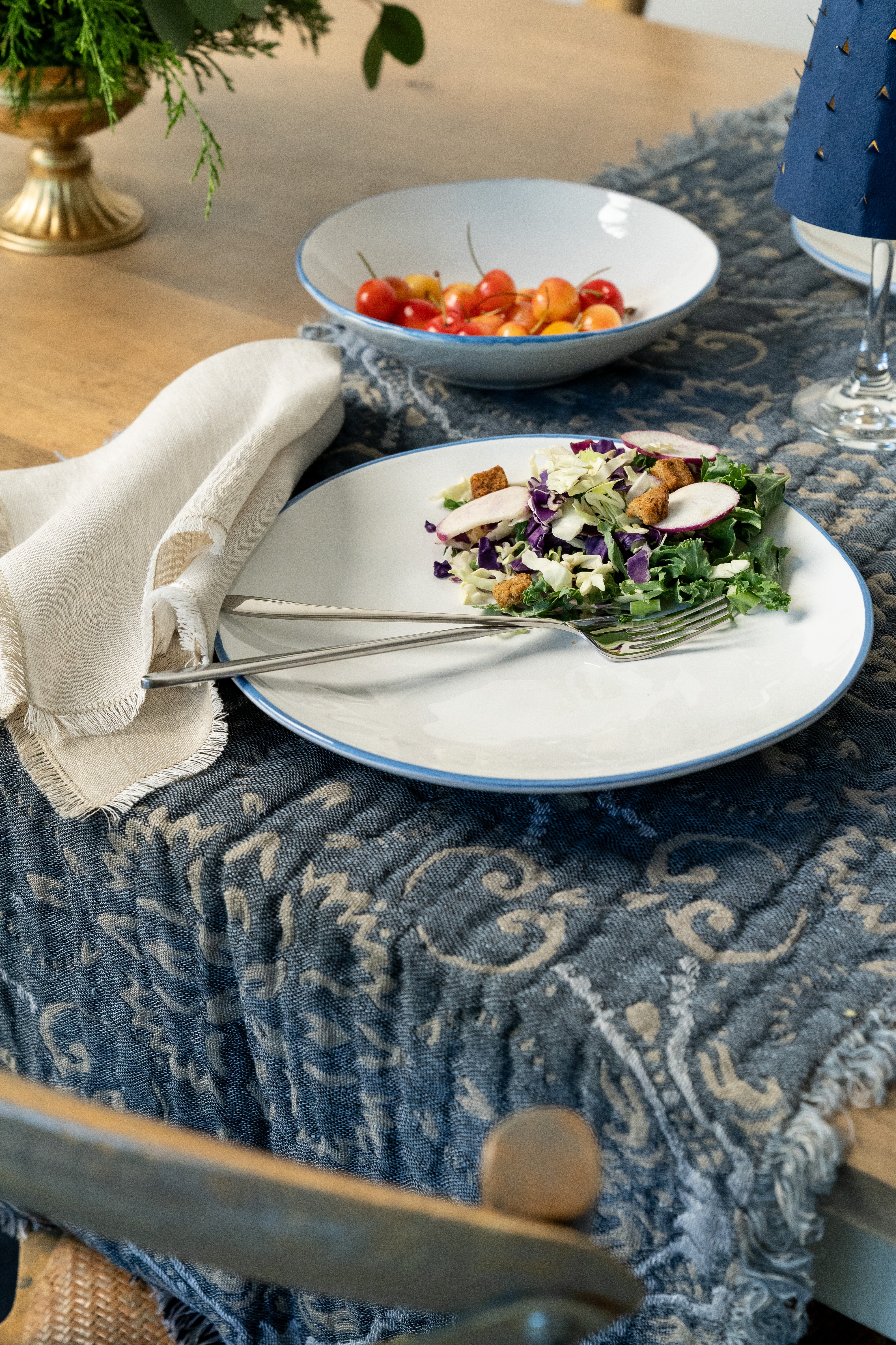 STELLE TABLE RUNNER