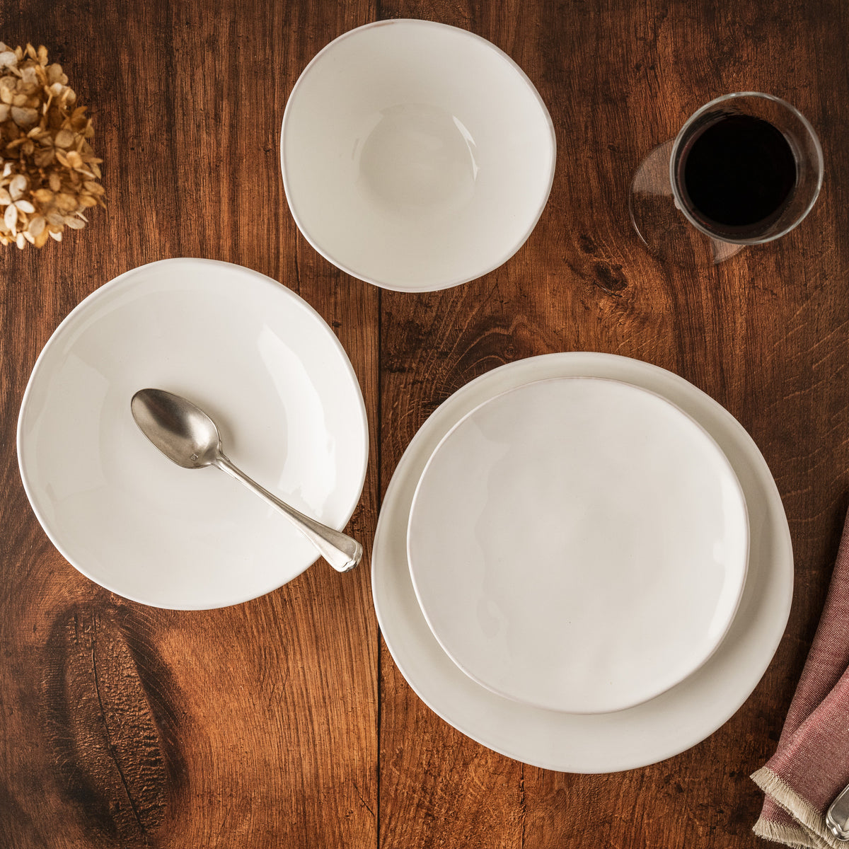 FLORENTINE WHITE DINNERWARE SET