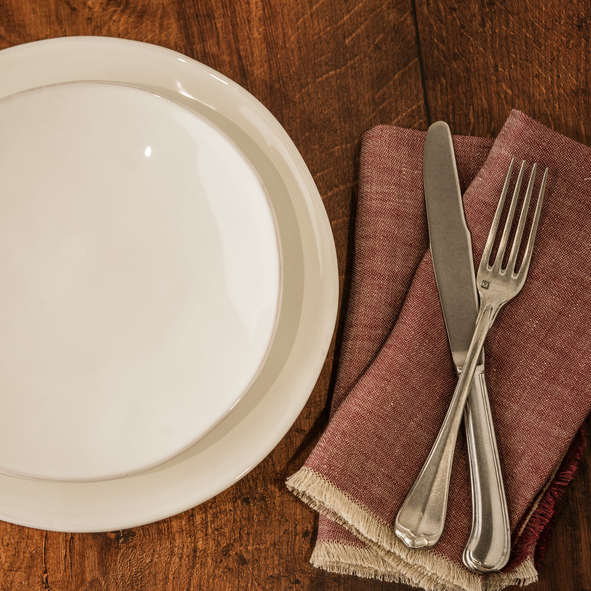 FLORENTINE WHITE DINNER PLATE