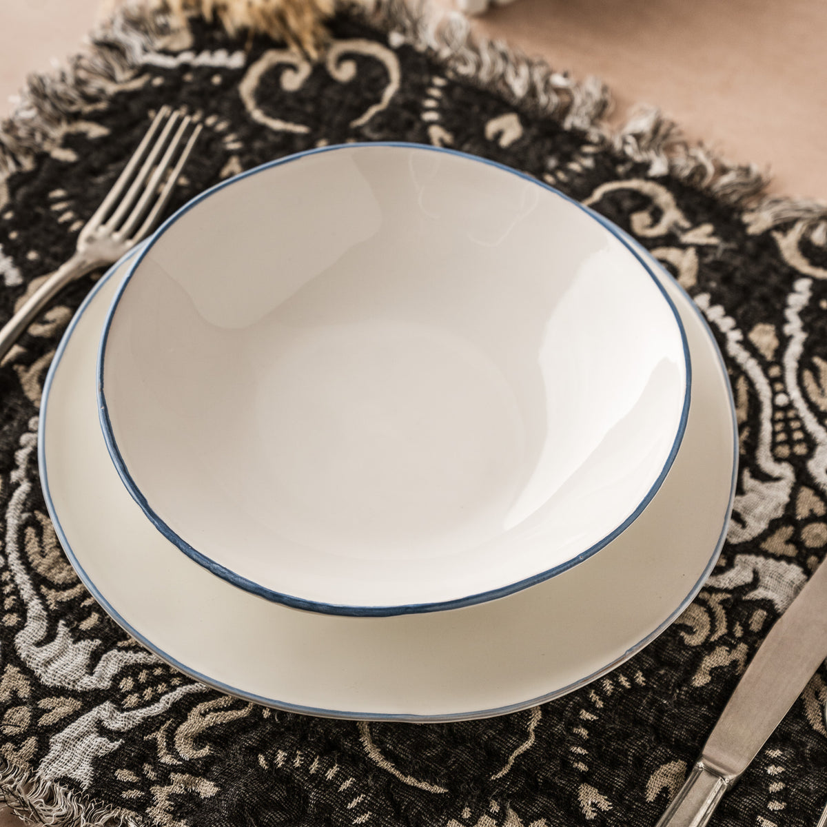 FLORENTINE BLUE RIM PASTA BOWL