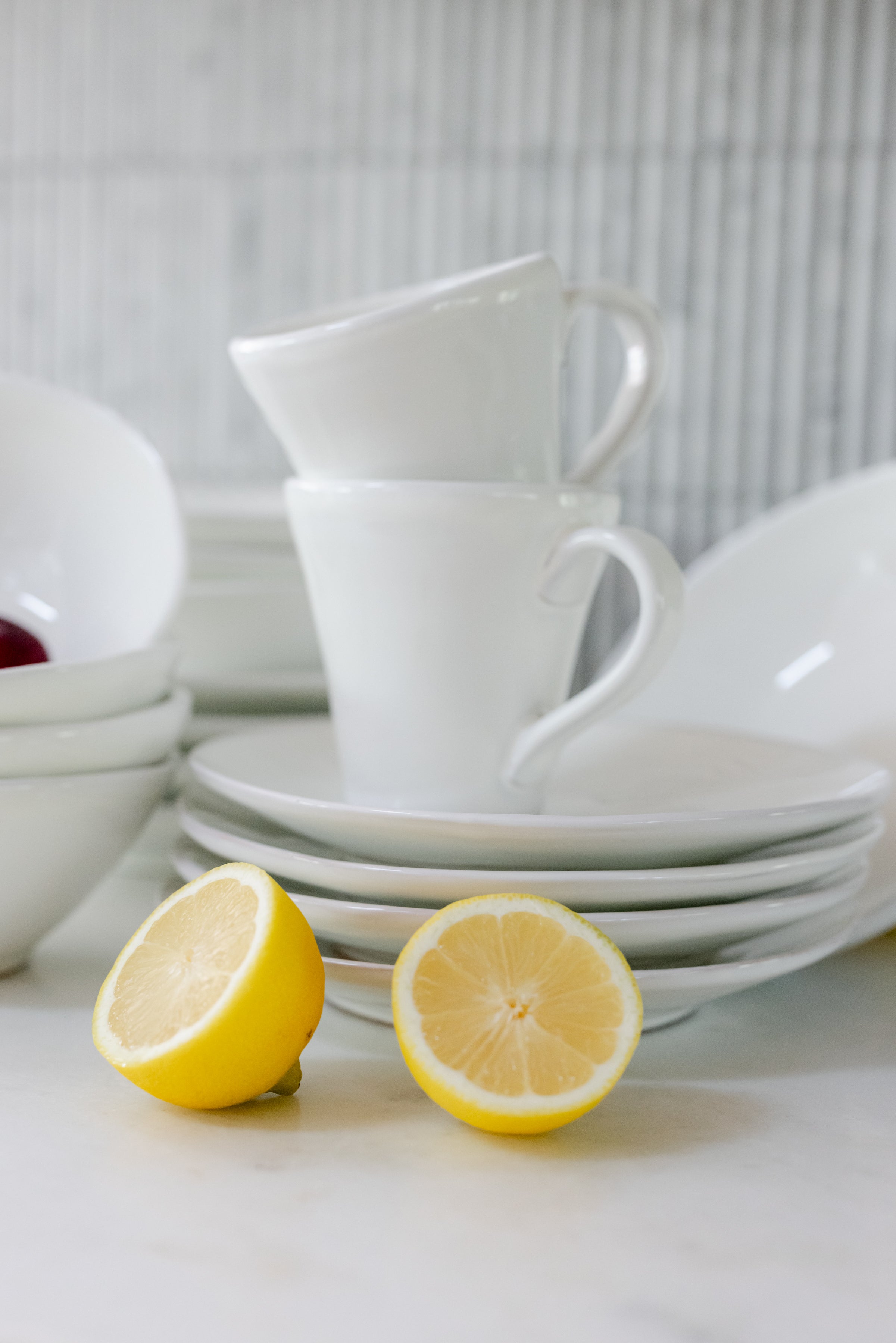 FLORENTINE WHITE COFFEE MUG