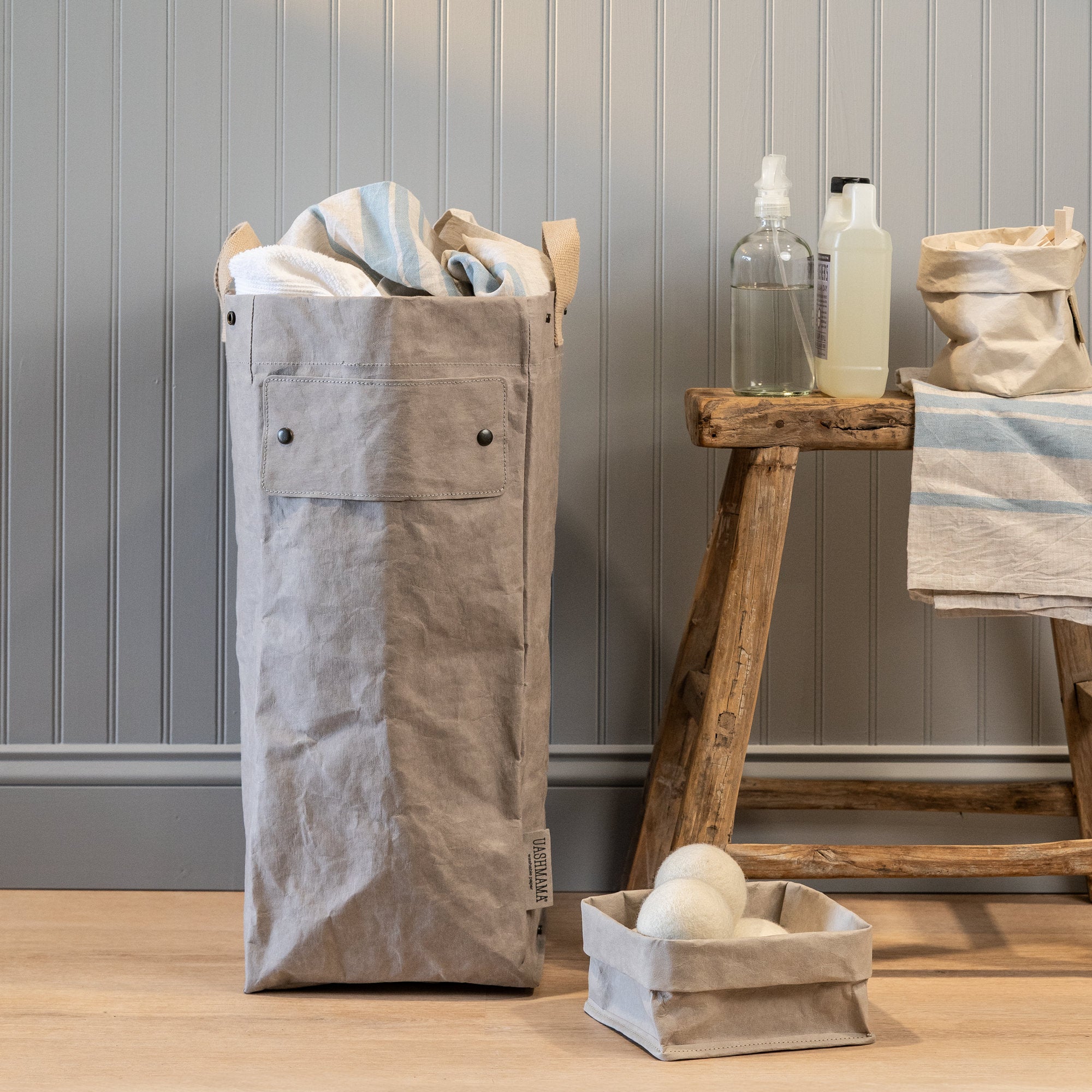 LAUNDRY BAG HAMPER