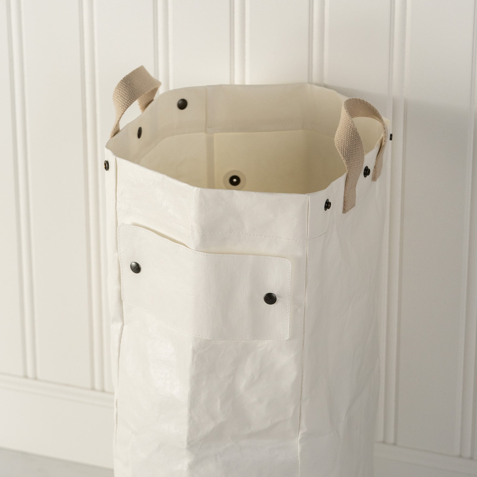 LAUNDRY BAG HAMPER