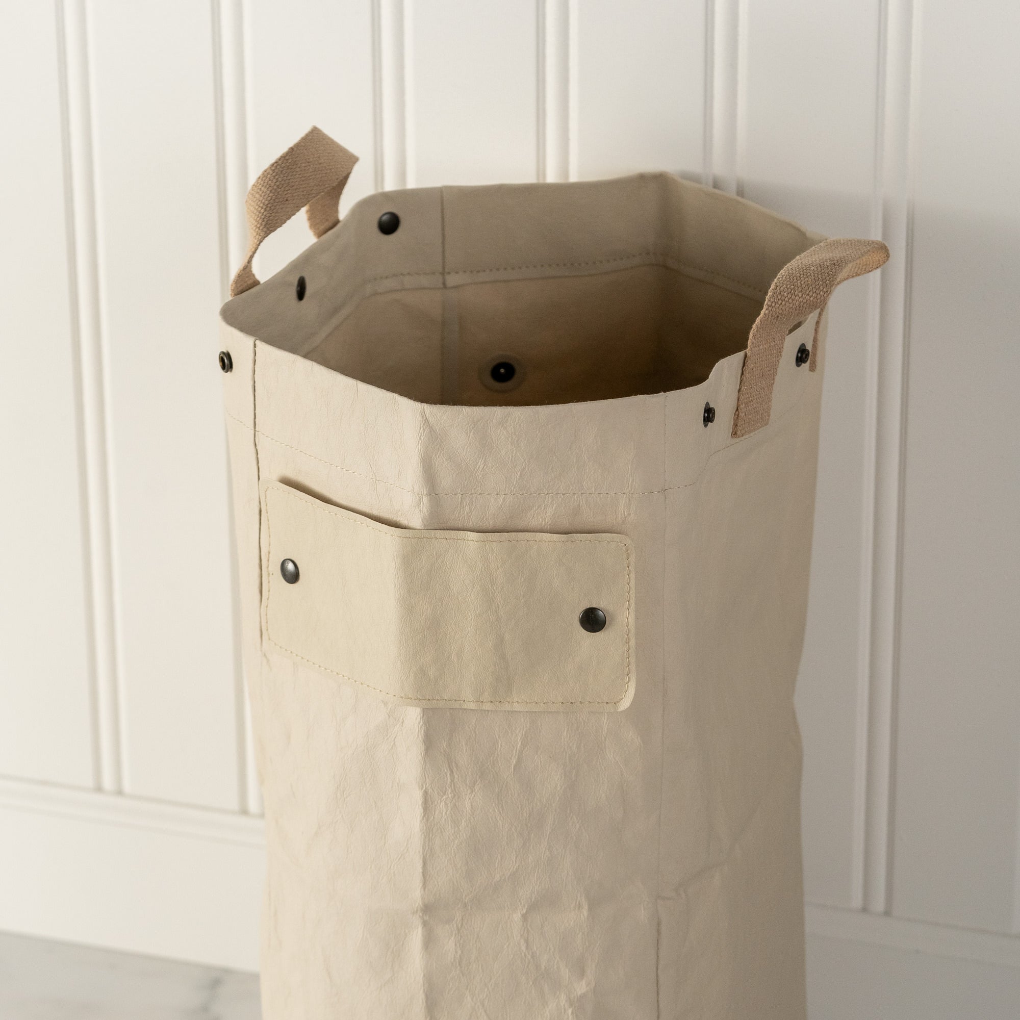 LAUNDRY BAG HAMPER