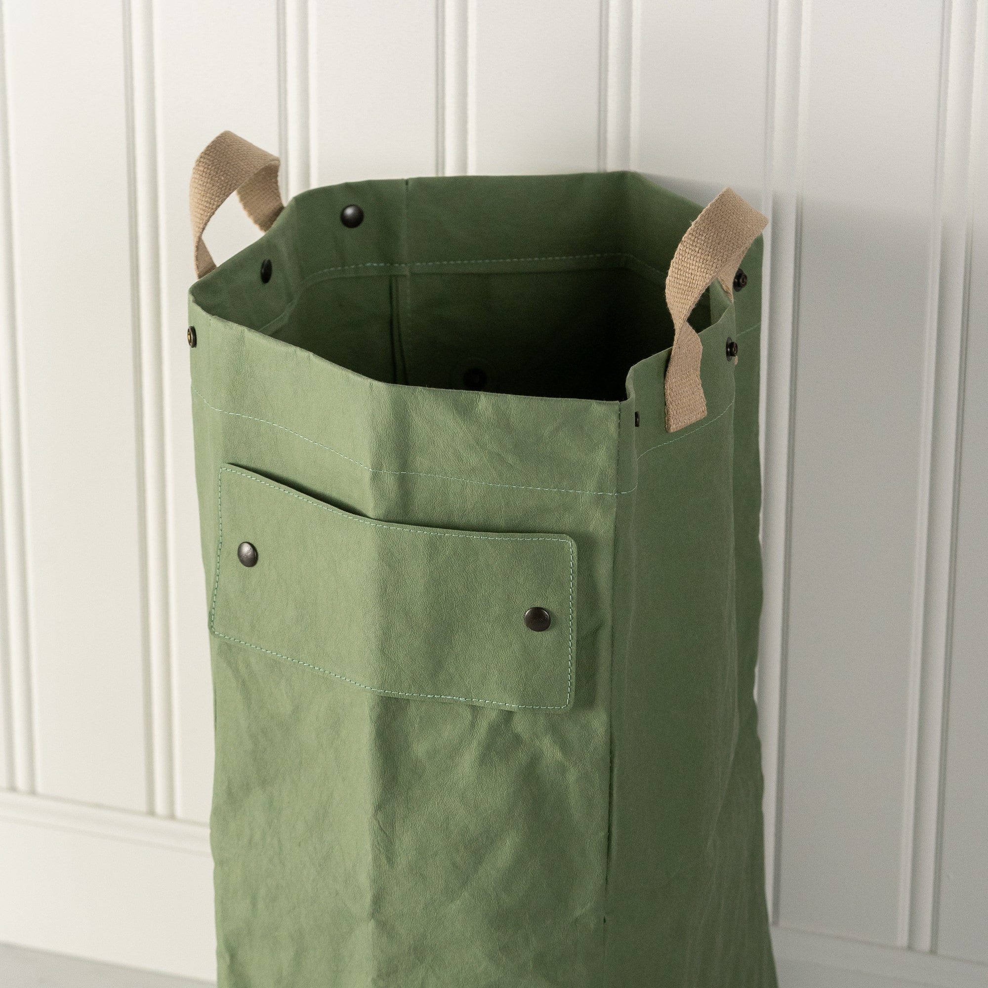 LAUNDRY BAG HAMPER