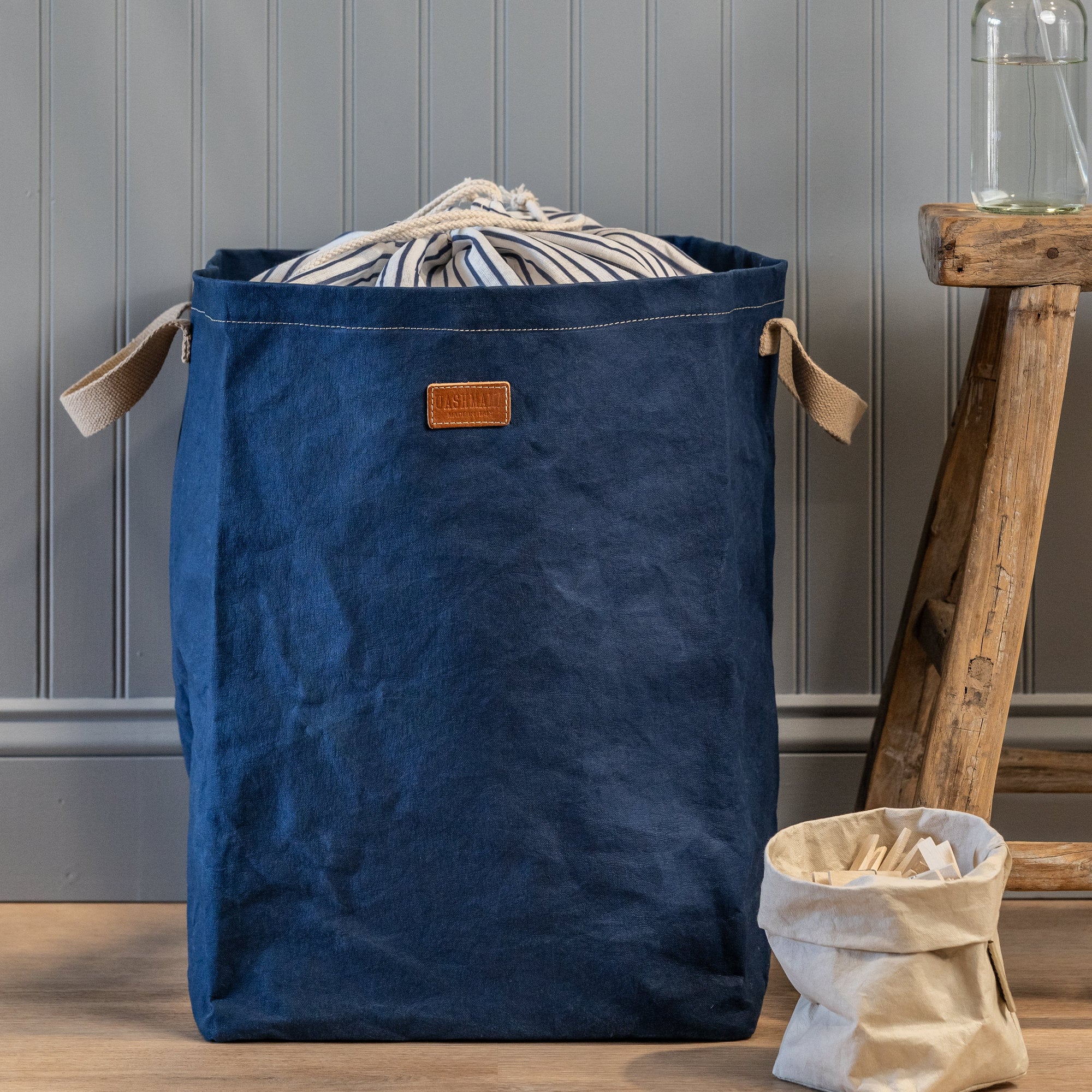 POSITANO LAUNDRY HAMPER BAG