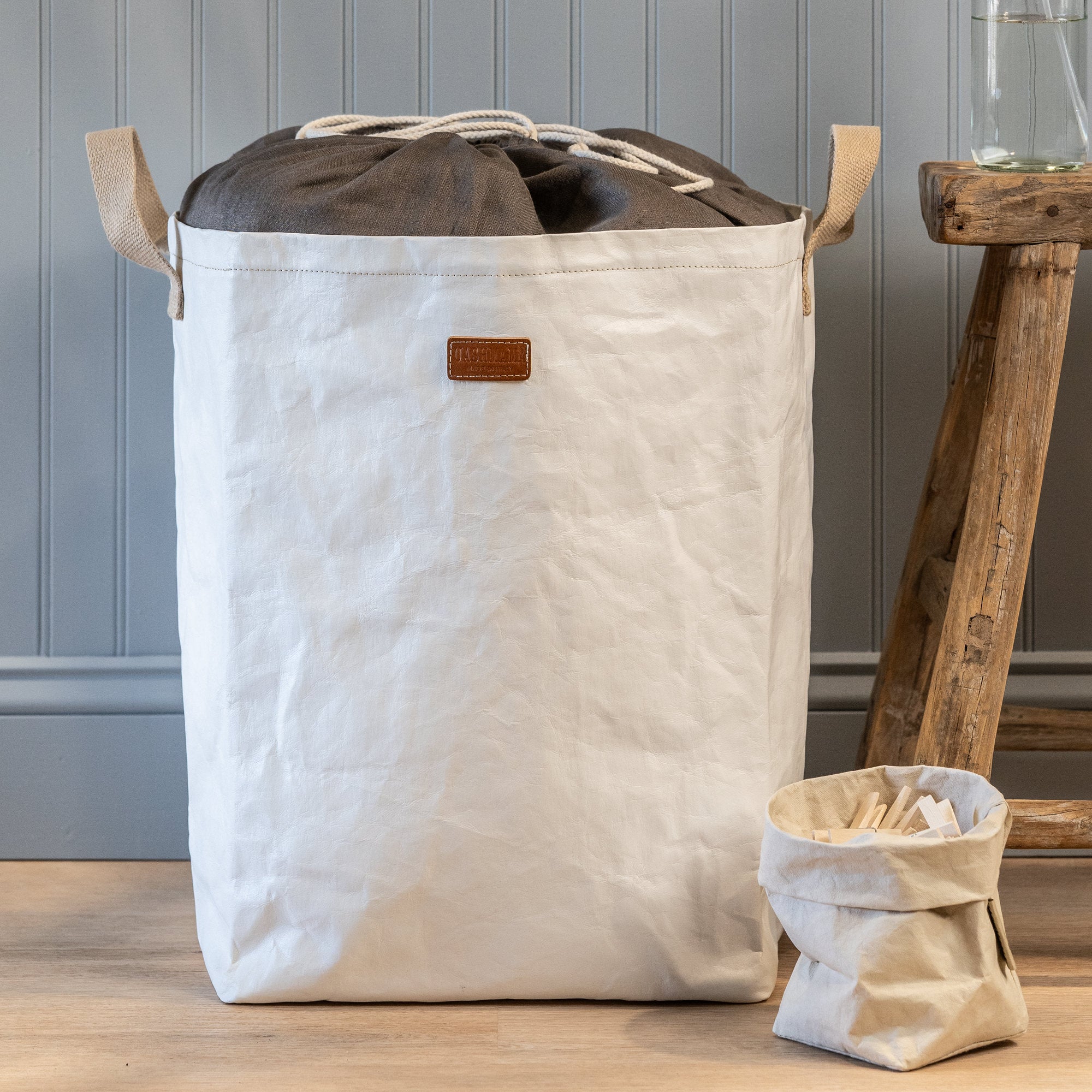 POSITANO LAUNDRY HAMPER BAG