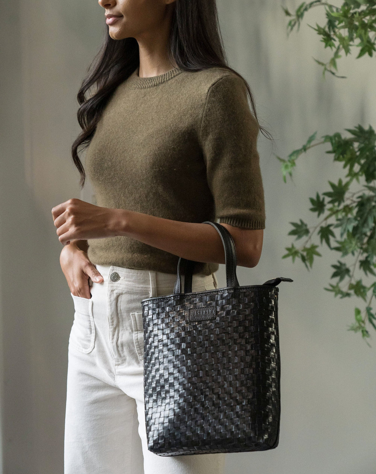 NINA CROSSBODY BAG