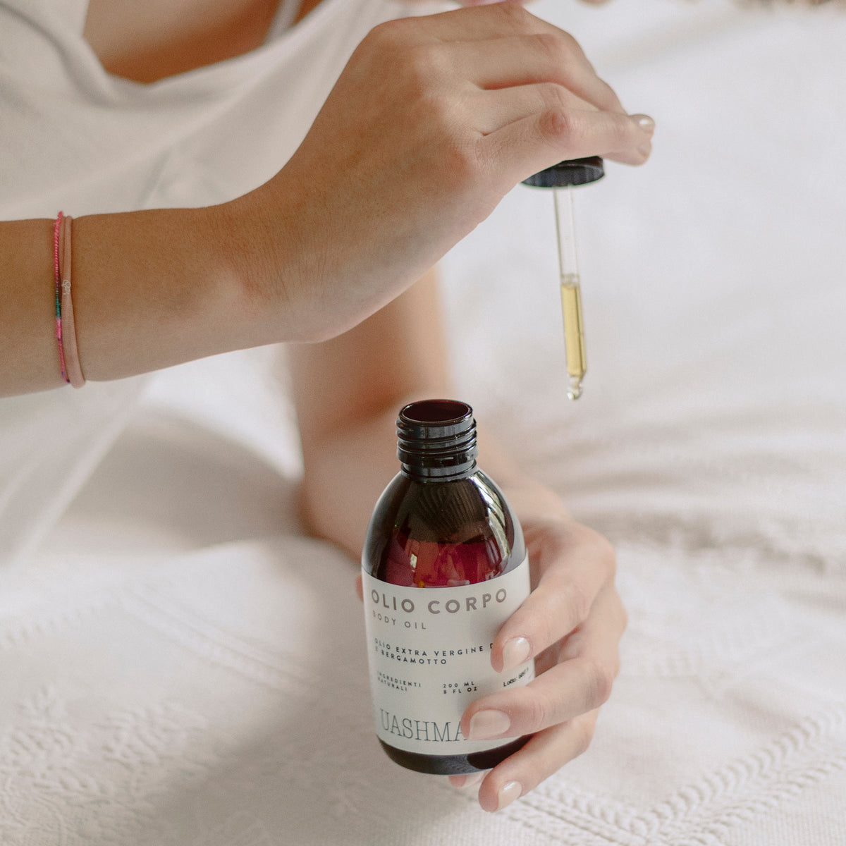 BODY OIL WITH ORGANIC OLIVE OIL & BERGAMOT