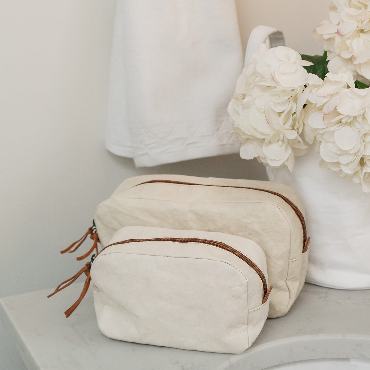 COSMETIC BAG BEAUTY CASE