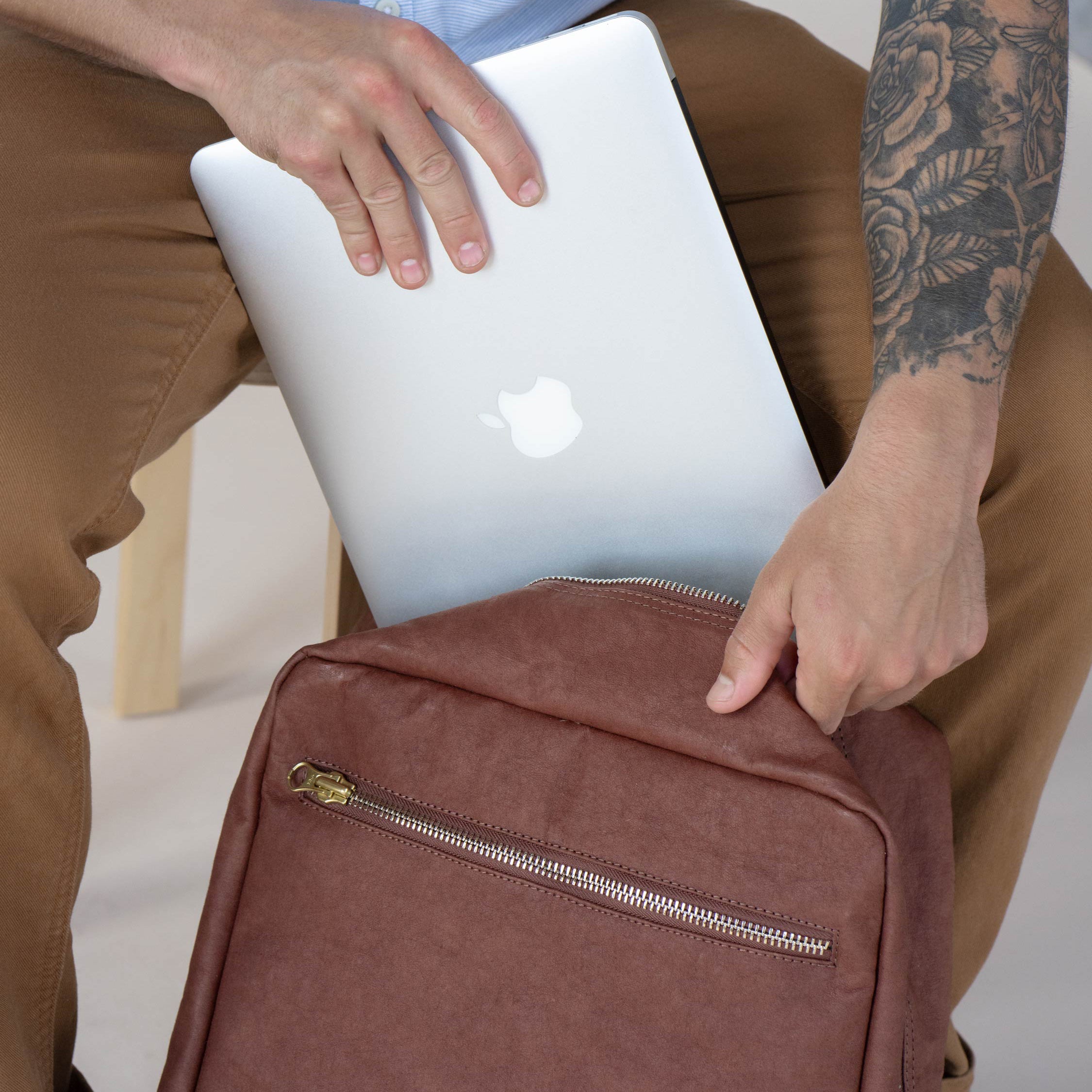 Uashmama Travel Backpack | Laptop Holder